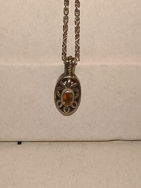 Vintage Artisan Sterling Silver Honey Amber Floral Sunburst Oval Pendant